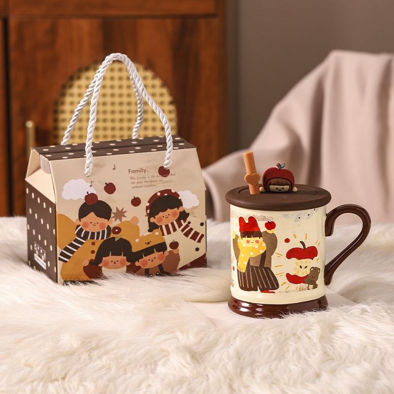 

Родитель ребенок Время Девочки Кружка с крышкой Керамическая чашка Отправить девушке Парная чашка Чашка для воды Дома Питьевая вода Офис 401-500ml