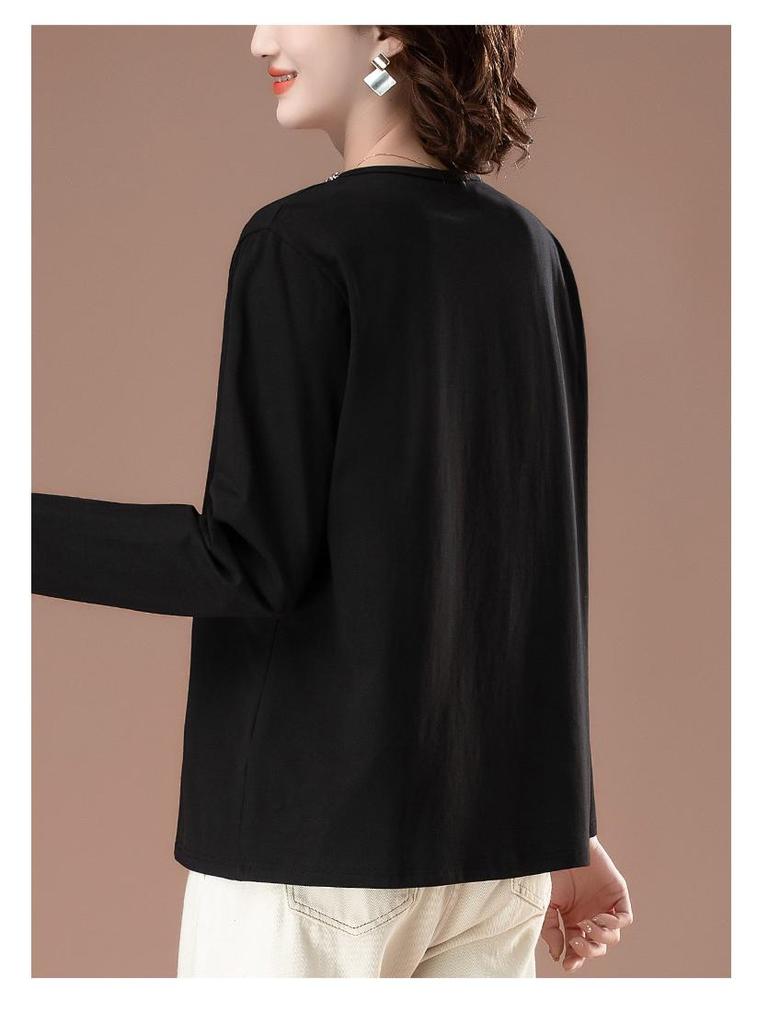 Women's Plus Size V-Neck Long Sleeve Autumn Top - Stylish Loose-Fit Base Shirt for Middle-Aged Mothers