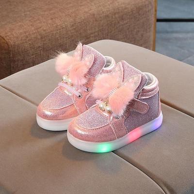 2024 Kids' LED Light-Up Shoes - Girls' Seven-Color Diamond Glow Shoes with Cartoon Design for Spring and Autumn