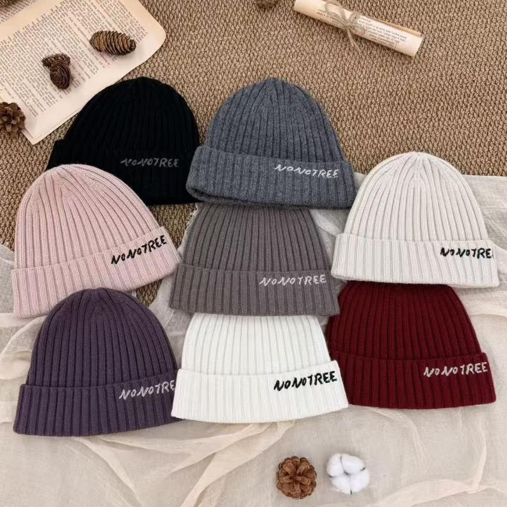 Letter solid color wool hat men's and women's autumn and winter street fashionable cold hat warm knitted hat showing face small headhat
