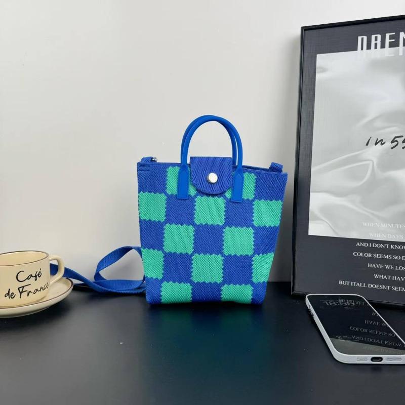 New knitted mobile phone bag, high-end handbag, women's messenger bag, adjustable versatile, convenient and large-capacity bag