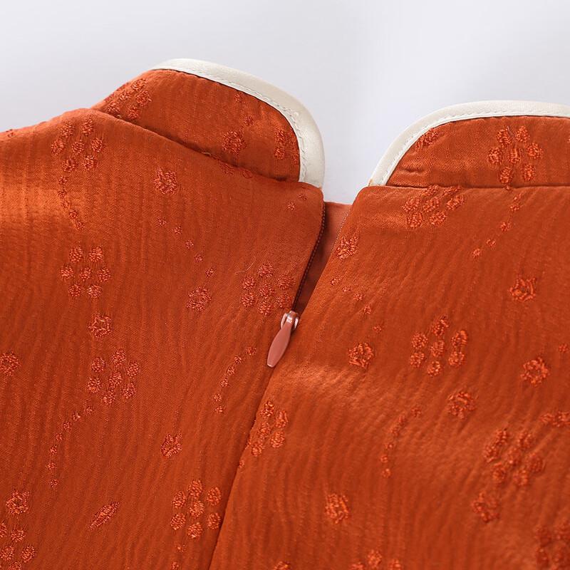Mädchen-Set: Besticktes Oberteil im chinesischen Stil & Faltenrock