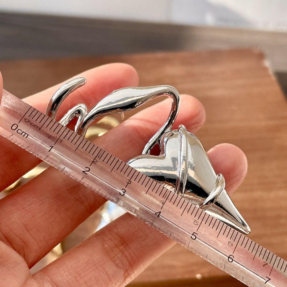Geometry Heart Earrings Twined Exaggerated Earrings Temperament Metal Eardrop  Party