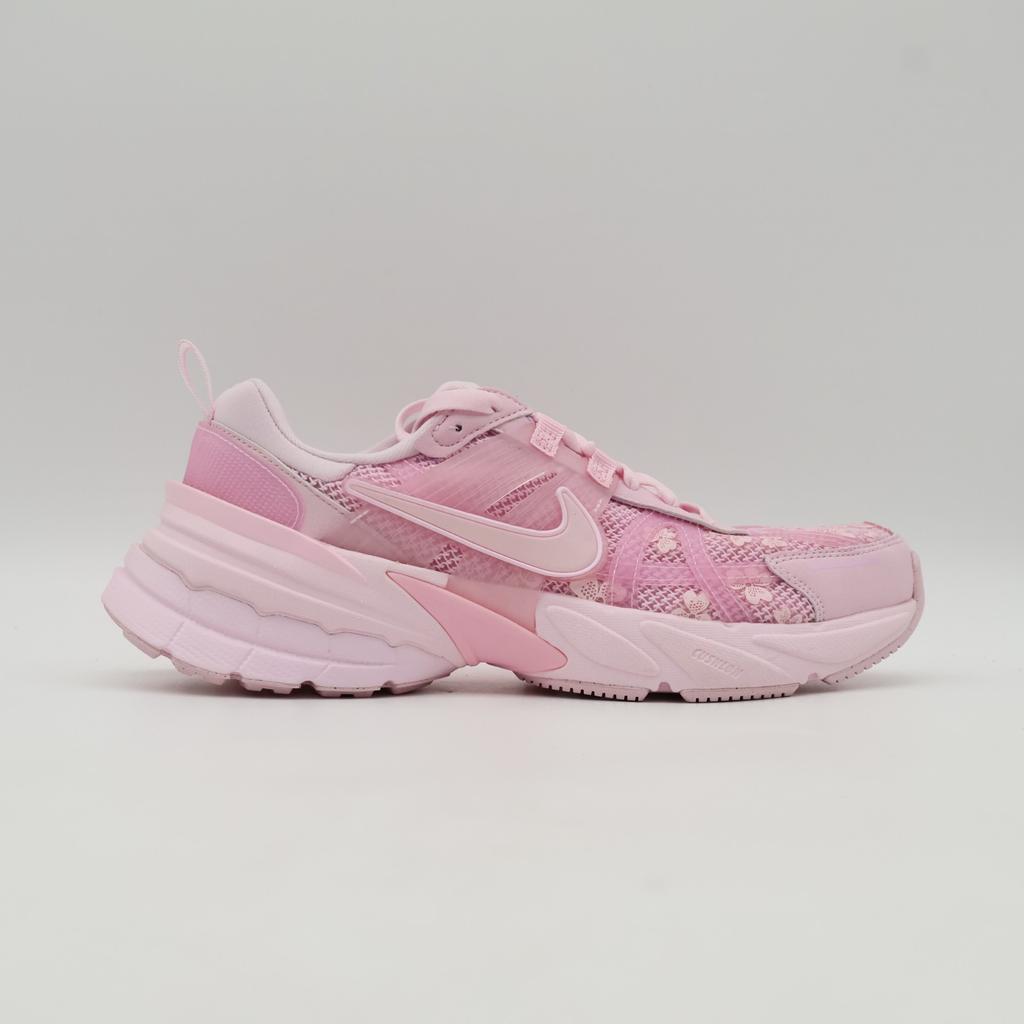 HJ5269-600 Nike V2K Run Pink Foam Arctic Pink Summery Florals (Women's)