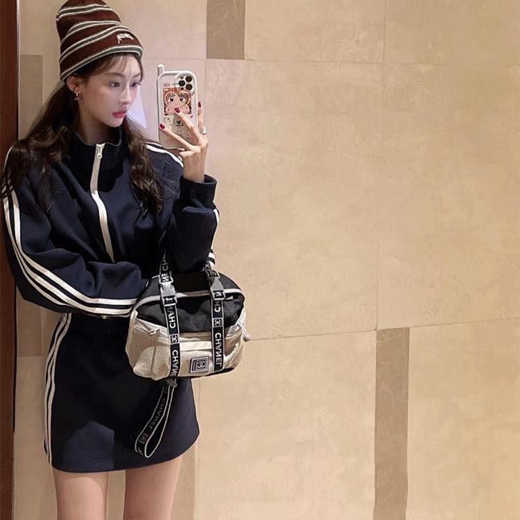 

Chic European Style Women s Zipper Jacket and Skirt Set for Spring & Autumn M