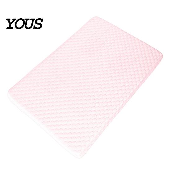 Cool Pet Bed Dog Cooling Mat, Self-cooling Mat with Refillable Ice Boxes, Breathable Pad Washable Cover for Cats Dogs Keeps Pets In Summer Box Cooled