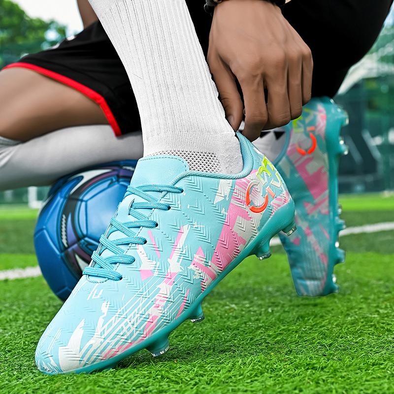 Low-Top Football Shoes for Teens Suitable for Training And Matches On Grass Synthetic Fields And Na. And Adults with Long Pins
