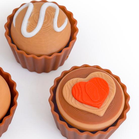 3D-gedruckter Dessert-Klicker-Schlüsselanhänger Stressabbau Cupcake-Dekompressionsknopf Fidget-Schlüsselring Tasche Rucksack Geldbörse Anhänger