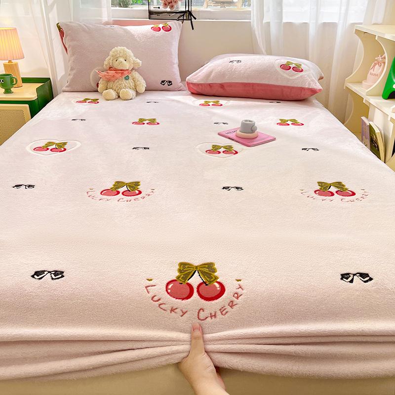 Thickened Milk Velvet Bed Sheet, Winter Children's Bed Cover, Coral Velvet Mattress Protector, Student Dormitory Mattress Cover Sheet