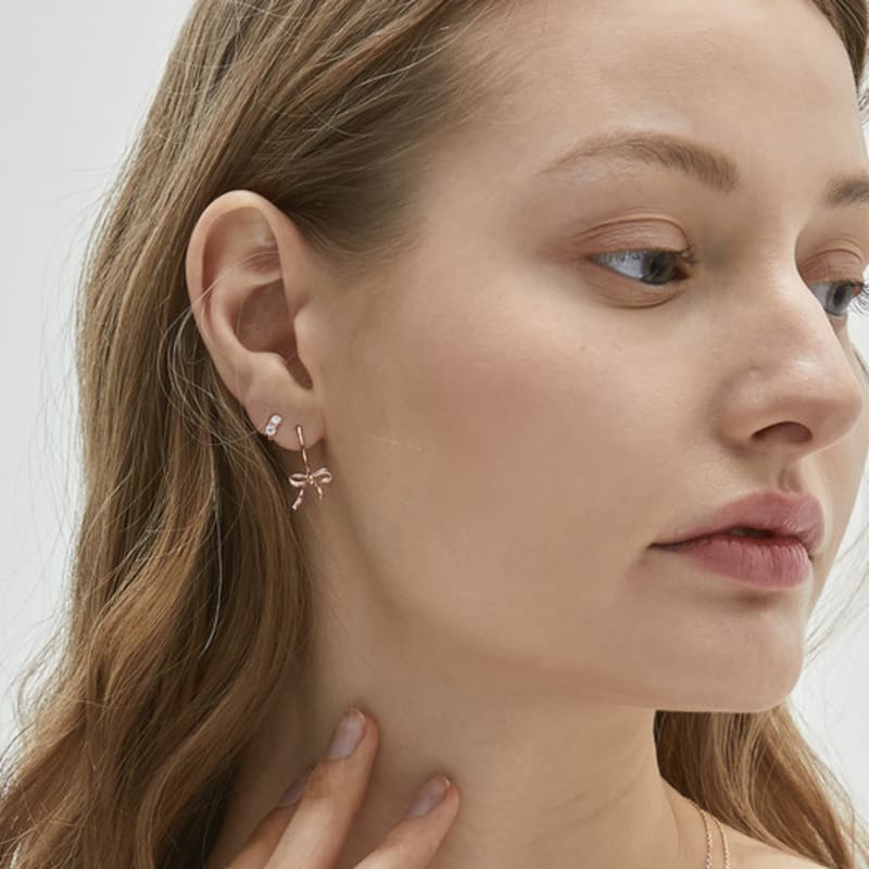 Own Riel Q Earrings (14k/18k Gold)