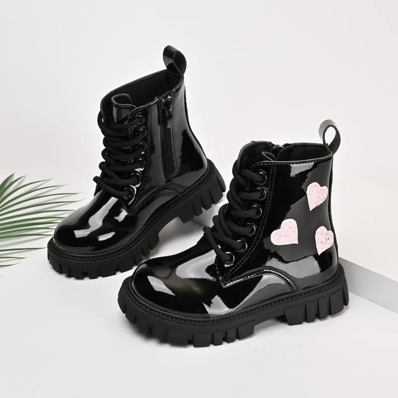 Girls Short Boots Sweet Love Heart Kids Princess Boots Black Glossy Versatile  Autumn  Children Leather Boots Side Zipper