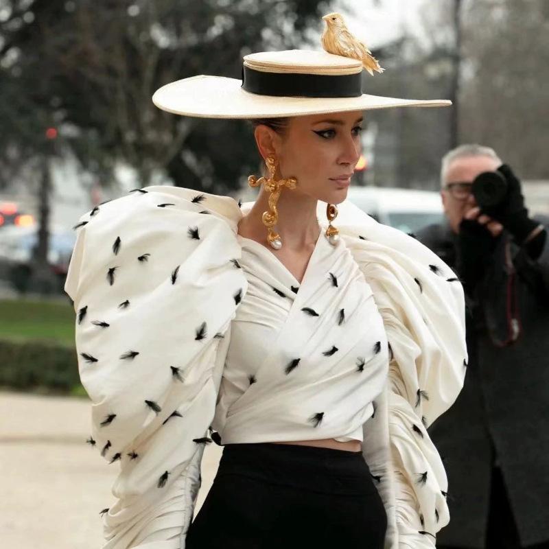 Retro Exaggerated Fashionable Personality Baroque Pearl Cross Earrings Light Luxury Temperament Catwalk Style Large Earrings