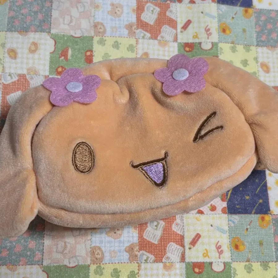

Двусторонний клатч Nikonui Cinnamoroll мокко