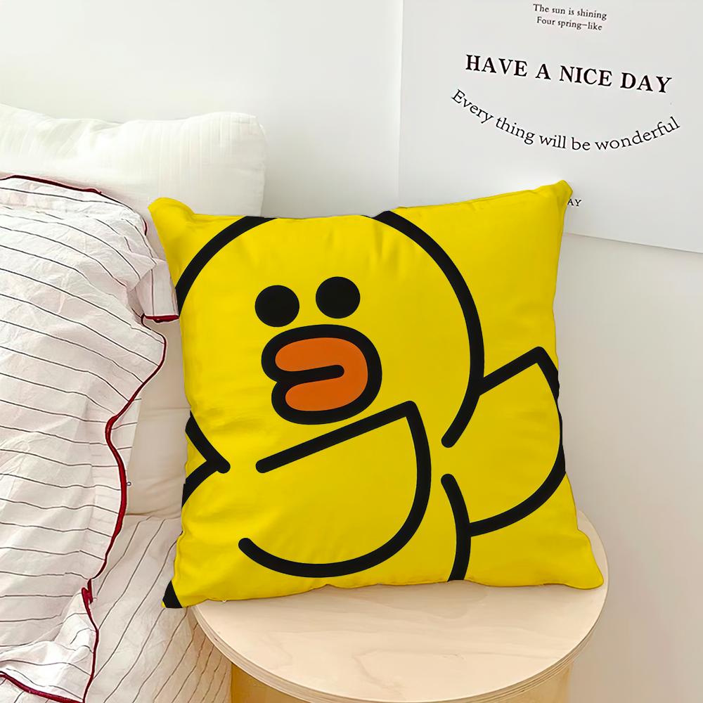 Cute Cartoon Kawaii Yellow Duck S-Sally Face Art Soft Hogar Pillowcase For Sofa Living Room Bed Home Decor Protective Covers