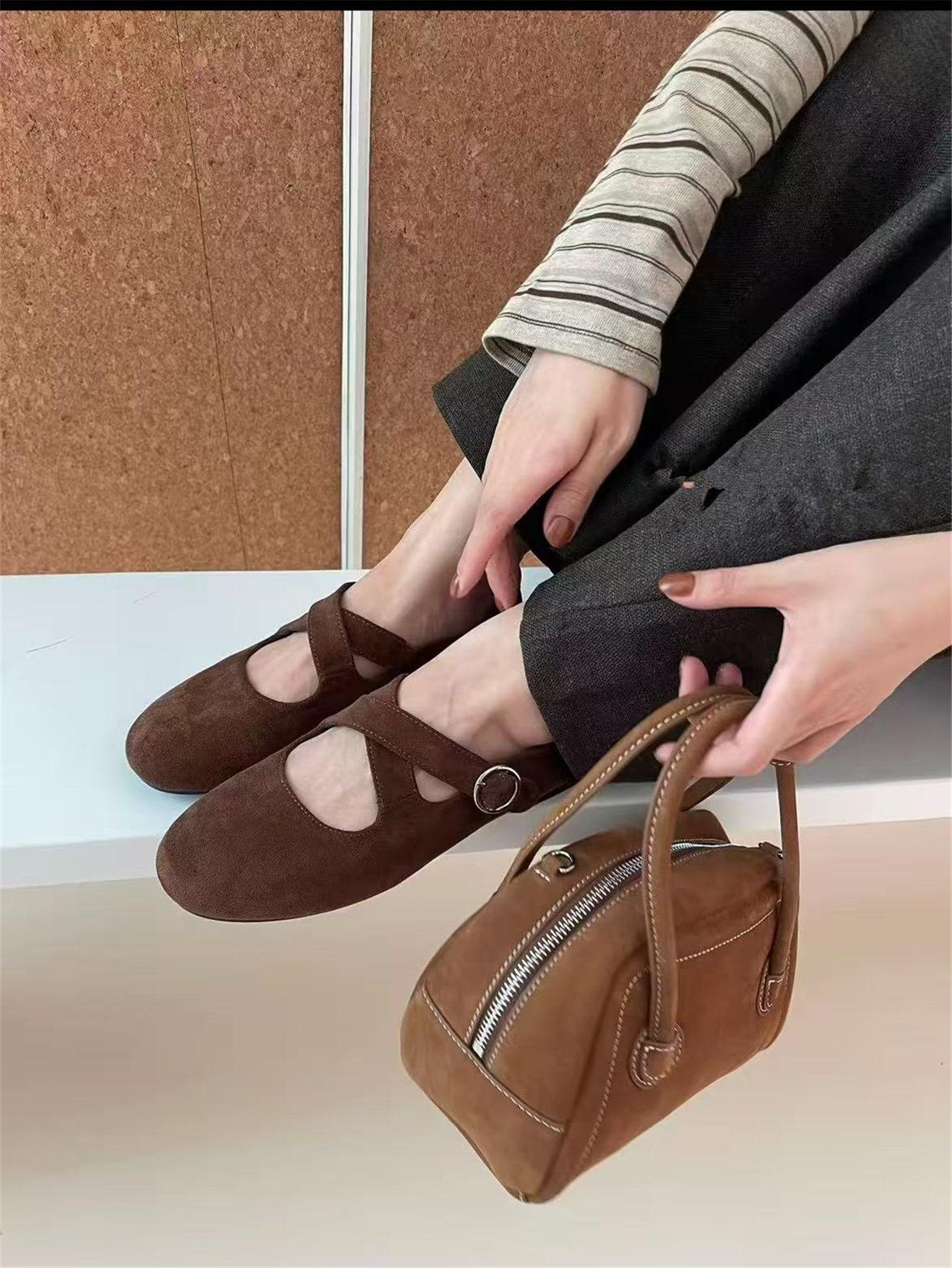 

Vintage leopard print cross ballet Mary Jane shoes women s 2025 autumn new flat-bottomed gentle evening breeze grandma shoes 40 темно-коричневого кольору