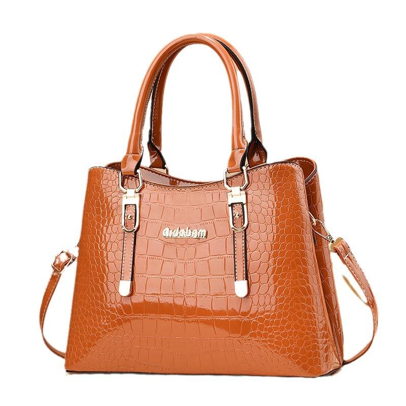 Atmospheric and Versatile Handbag for Women New Mother Bag Middle-aged Bag Fashionable Large Capacity Crossbody Mother-in-law Bag