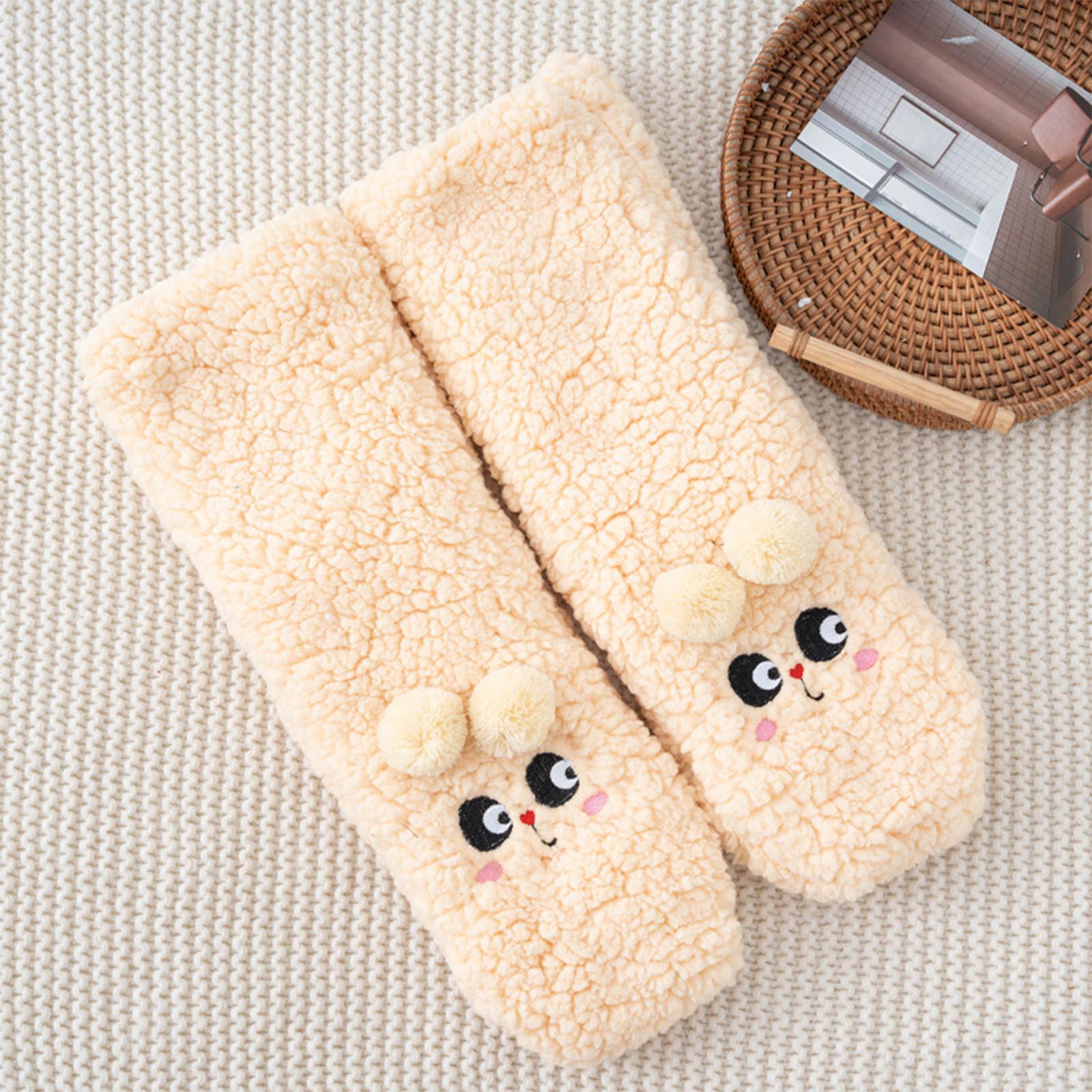 

Ladies Cute Lamb Velvet Socks Thick Warm Sleep Socks With Thick Velvet Cartoon Embroidery Floor Socks One Size бежевый