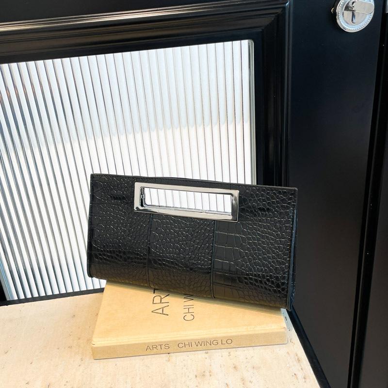 Fashion Crocodile Emboss PU Leather Clutch for Women Black Evening Bags Metal Grip Handle Tote Handbag Envelope Party Dinner Bag