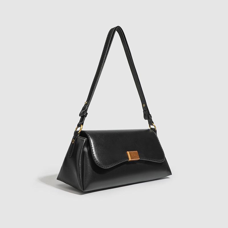 Large Capacity New Trendy and Fashionable Women's Crossbody Bag Niche Autumn and Winter Single Shoulder Armpit Bag Black