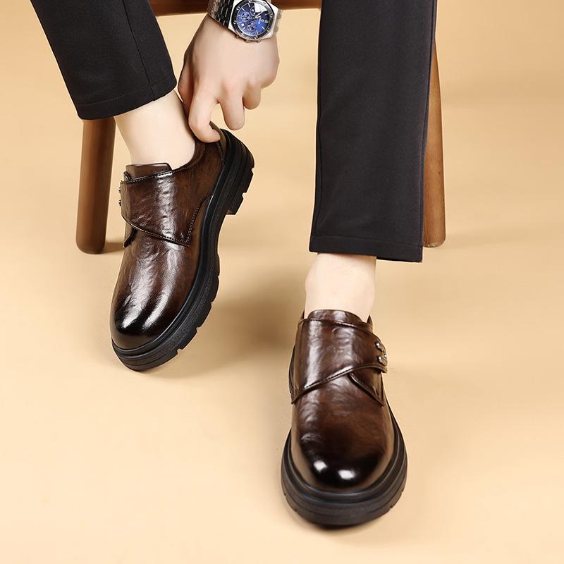 

Мужские кожаные туфли слипоны на липучках в британском стиле - Повседневные, Универсальные, На толстой подошве, С круглым носком для осени и зимы. 42 коричневый