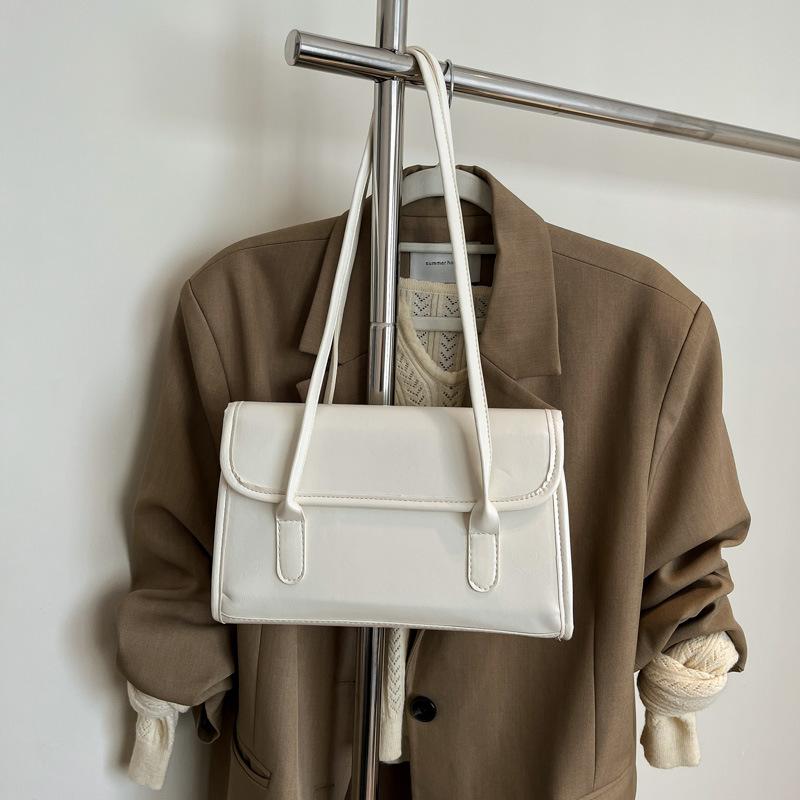 Large Capacity Underarm Bag Women's 2025 Spring and Summer New High-value Handbag Versatile Fashion Shoulder Bag