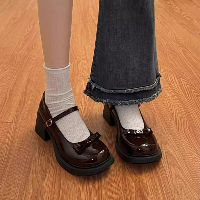 Hnědé jk britský styl malé kožené boty francouzské retro japonské Mary Jane boty dámské Lolita niche mašli dámské boty