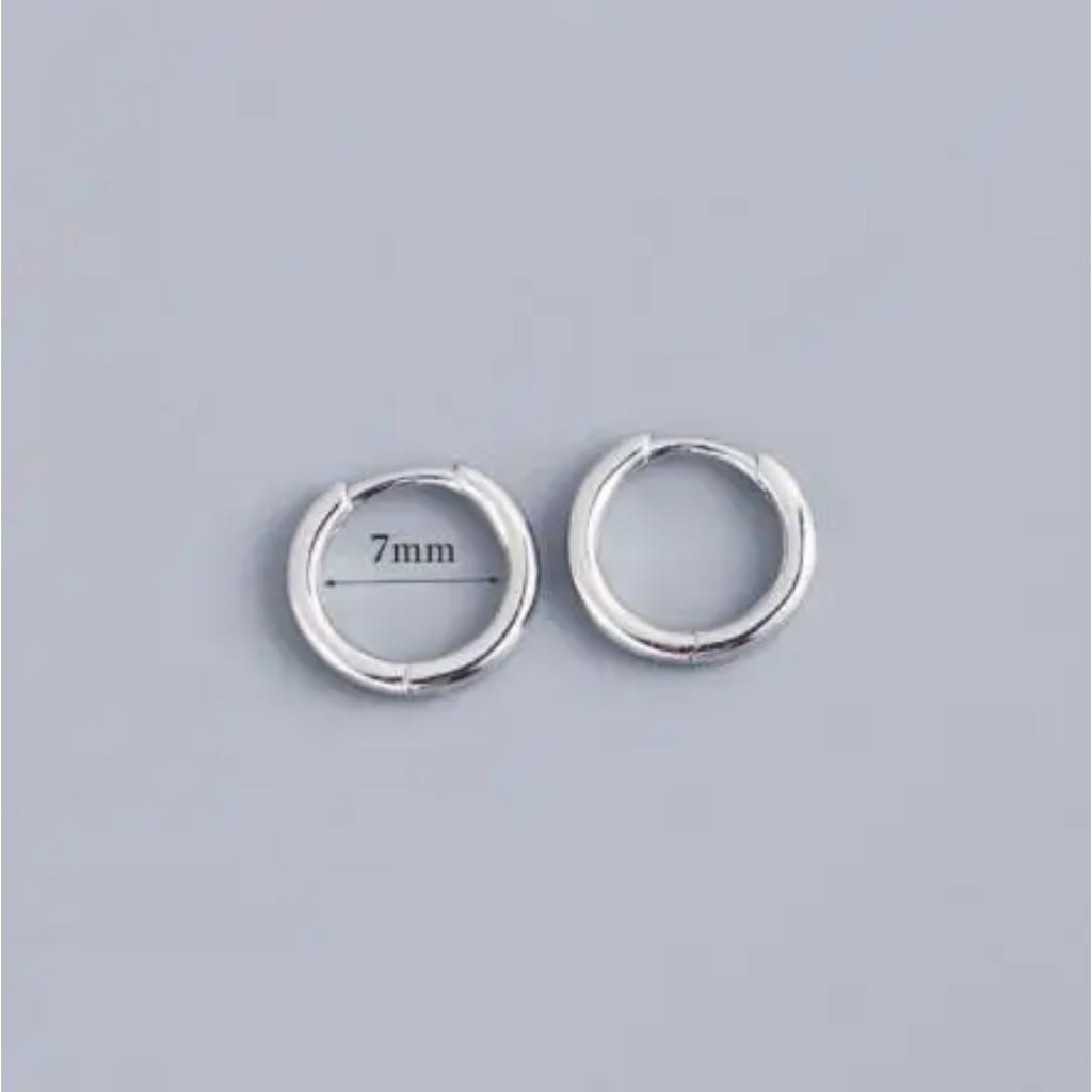 Geometrische Kleine Edelstahl-Creolen für Damen Punk Hip-Hop Ohrringe Trendschmuck