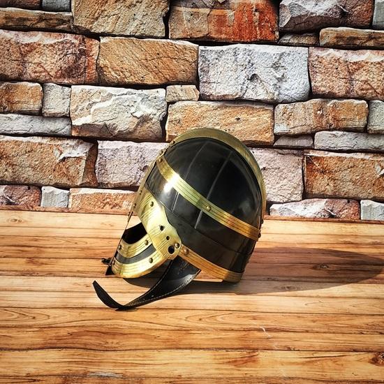 Historical Black Viking Helmet Medieval LARP Re-enactment Helmet Viking Battle Warrior Helmet Knight Armour Helmet Best For Gift