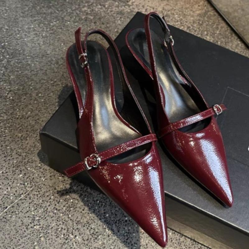 Fashion Women's New Summer Stiletto Sandals Pointed Head Shallow Mouth Metal Buckle Set Foot Anti-slip Wear-resistant Heel Shoes