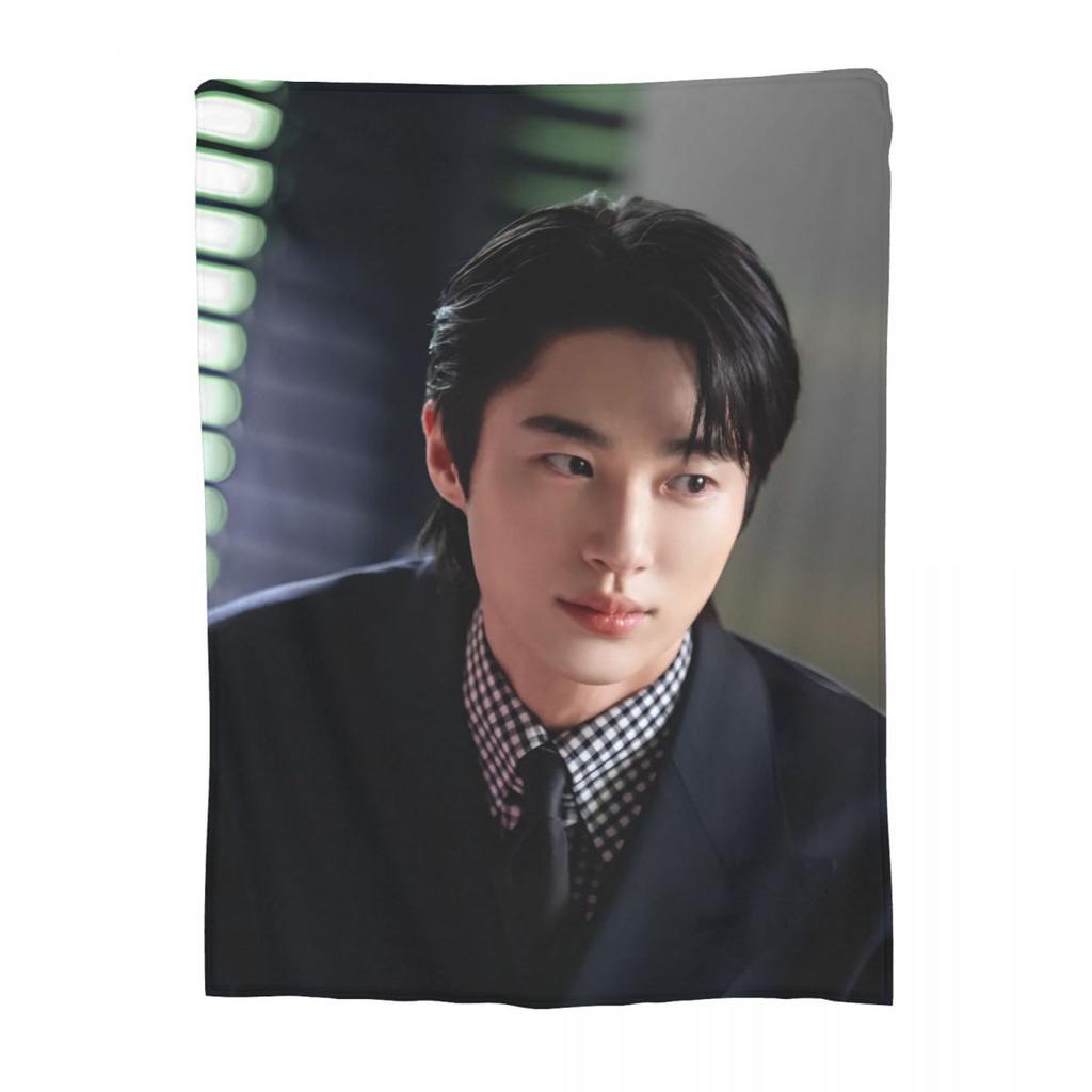 Byeon Woo-seok Korea Koce Flanelowe Jesień/Zima Oddychające Super Miękkie Kocy do Łóżka Sypialni Pluszowy Cienki Kołdra