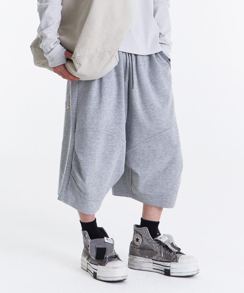 Gicheol Flow Knee Bermuda Sweat Pants (Melange Gray)