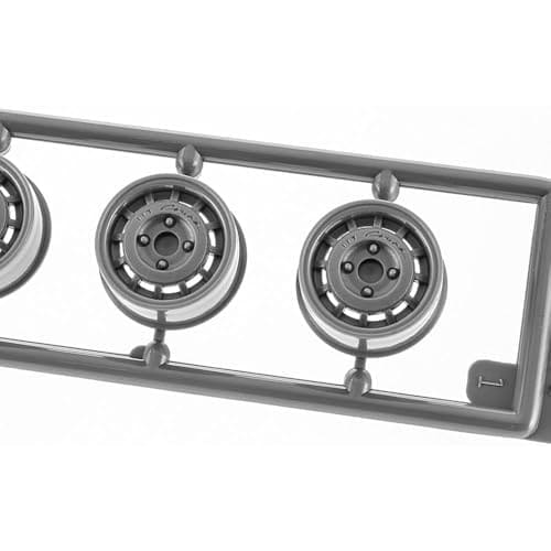 Hasegawa 1/24 Scale Isuzu 117 Coupe Late Model (XC-J) 1977 Plastic Model Kit 20767 (Car)