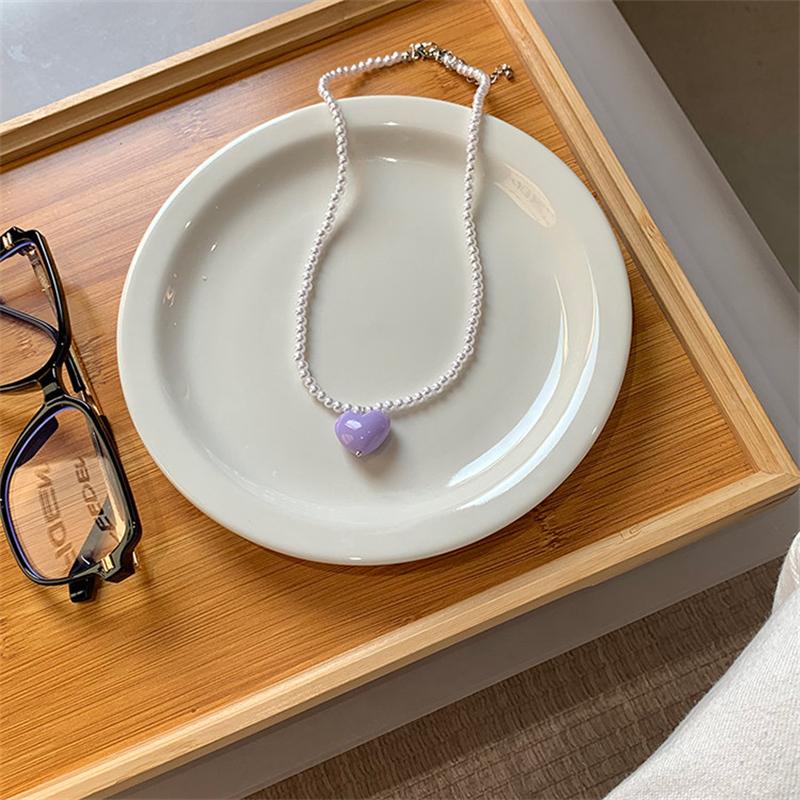 2024 Nouvelle Tendance Vintage Résine Acrylique Rose Cœur d'Amour Vert Collier Perlé pour Femmes Bijoux Esthétiques Mode Accessoires de Cou