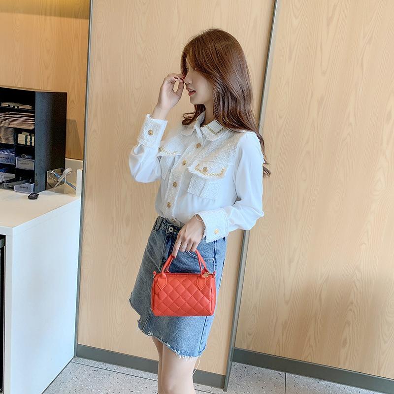 Trend embroidered rhombus chain portable cylinder bag casual versatile women's bag, one piece
