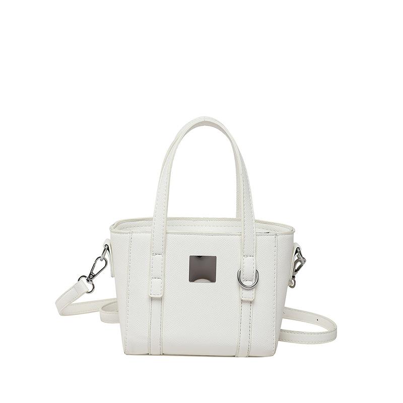 Korean Version of Trendy Bucket Bag Women's 2025 Summer New Niche Simple Foreign Style Fashion Single Shoulder High Value Messenger Bag