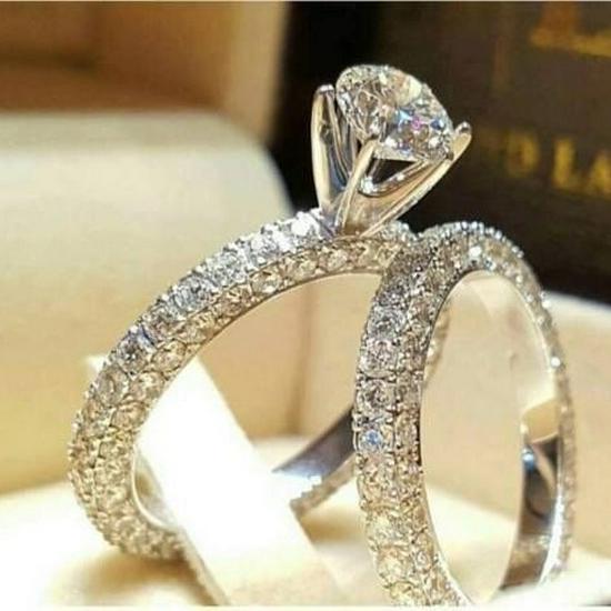 

Stunning Heart-Shaped Zirconia Stackable Engagement Ring Set Size 10 белый