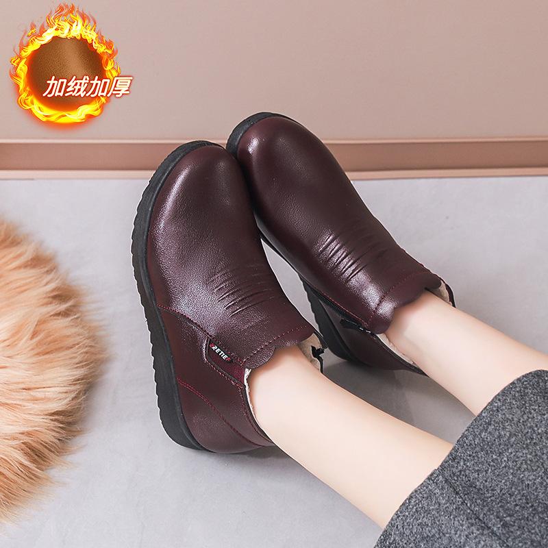 

Утепленные теплые китайские хлопковые туфли женские зимние повседневные туфли флис нескользящая плоская подошва мягкая подошва удобные кожаные туфли бабушки 40