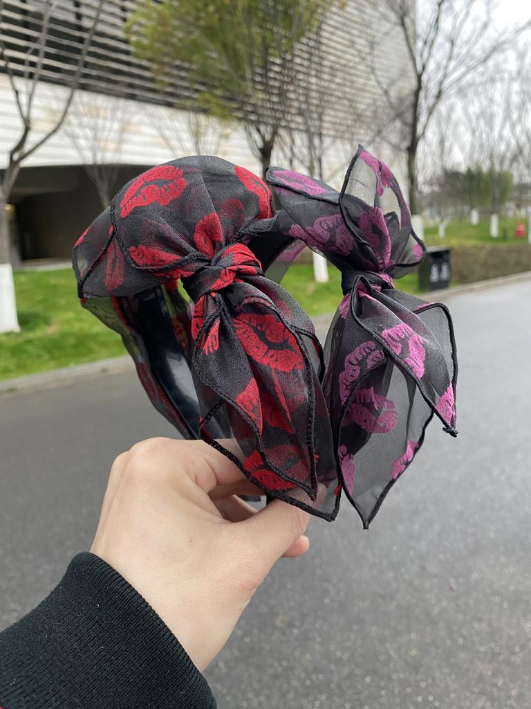 Lip Mesh Bow Headband with Toothed Wide Edge Non-Slip Women's Fashionable Hair Accessories