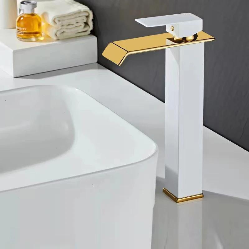 Waterfall Basin Faucet Gold and Black Sink Waterfall Mixers Bathroom Faucet Deck Mounted Washbasin Taps