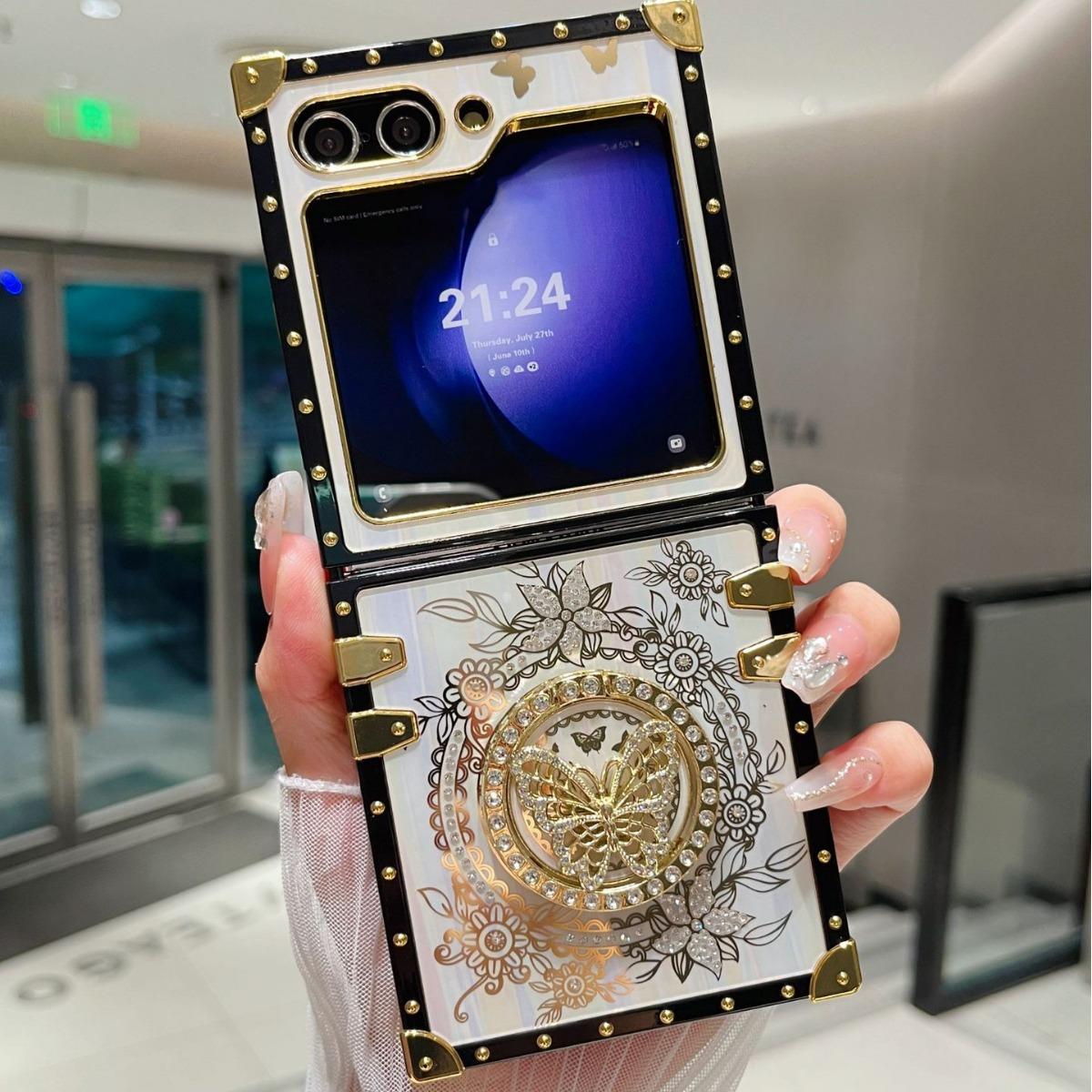 

Aurora Butterfly 360 Degree Rotating Bracket Suitable for Samsung Folding ZFlIP3456 Ring Buckle Square Protective Cover Z Flip3