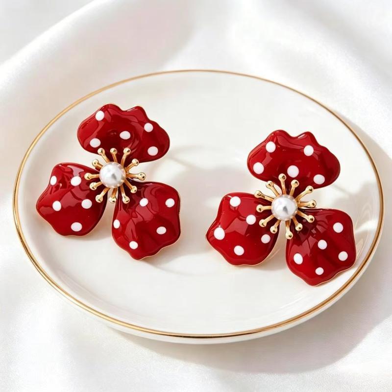 Faux Pearl Accent Flower Stud Earrings Black Polka Dot Gold Tone Edging Perfect BFF Gift for Female Friends