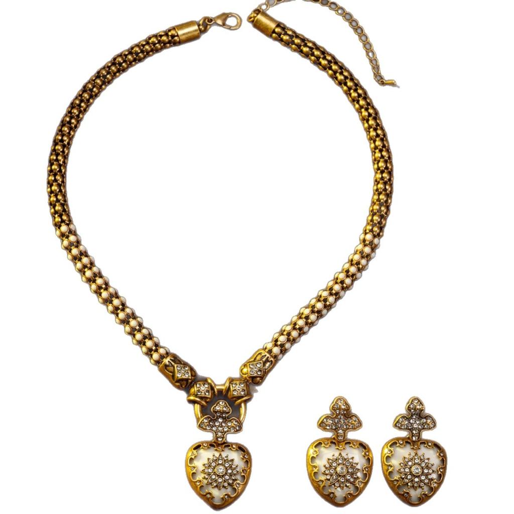 Court style medieval vintage enamel love necklace retro temperament sweater chain diamond-encrusted medieval love necklace