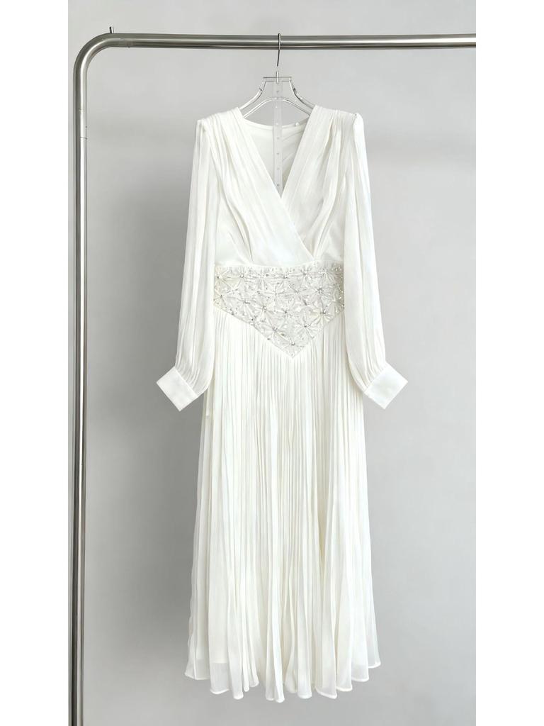 Robe longue plissée en gaze patchwork sexy col en V européenne et américaine 2026