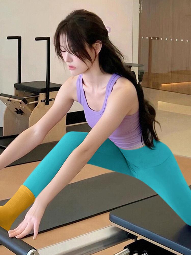 Women s Yoga Clothes: 2026 Spring/Summer Sports Vest & Fitness Set Medium