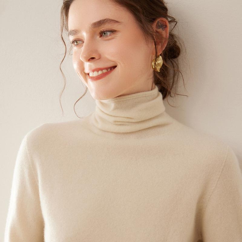 Women's Soft Cashmere Turtleneck Sweater - Stylish and Comfortable Knitwear for Fall and Winter
