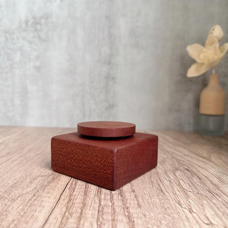 

Ebony Wood Cat Ornament Music Box with Totoro and Umbrella