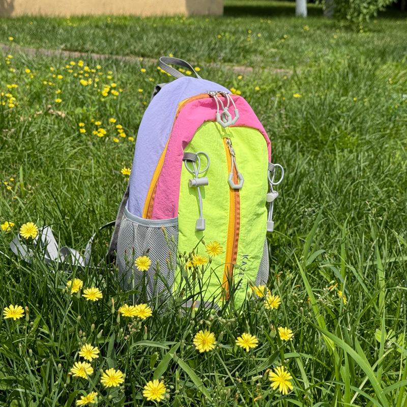 Schoolbag new outdoor color contrast sports mountaineering bag high value travel backpack large capacity fashion simple color contrast backpack