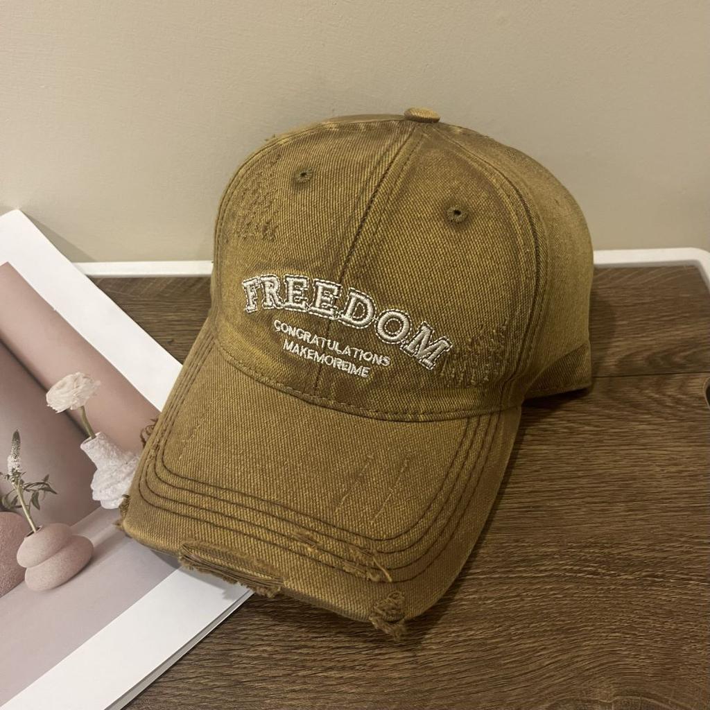 Japanese and Korean Letter Embroidery with Rotten Edges and Casual and Fashionable Versatile Street Soft Top Baseball Cap New Style