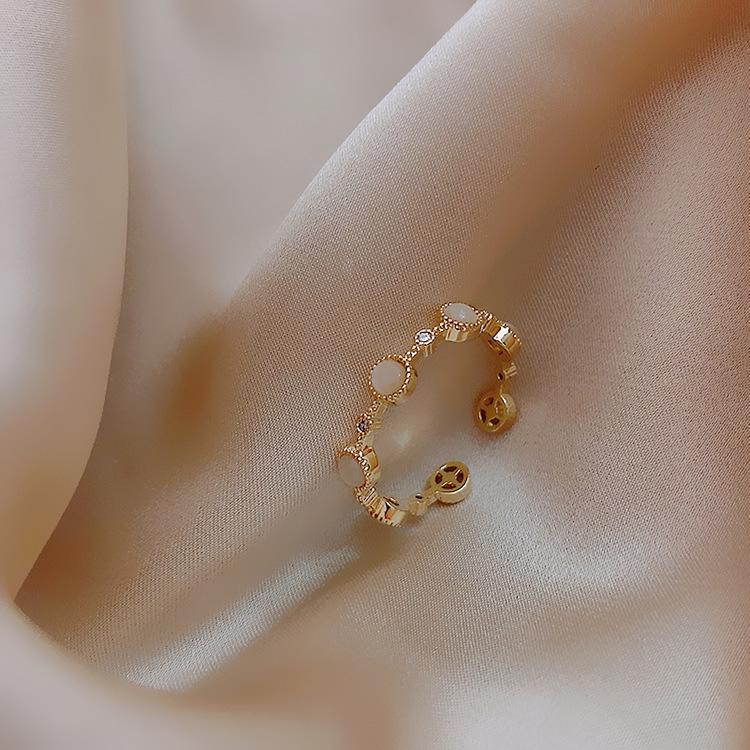 

14K Gold Plated Cat s Eye Stone Ring, Women s Adjustable Luxury Fashion Trend. Open Adjustable