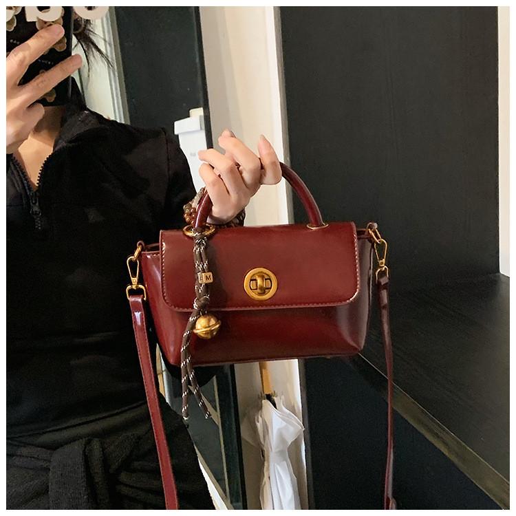 IELGY Ladies Messenger Bag Retro Portable All-Match Casual Portable